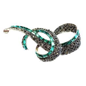 Vintage inspired silvertone rhinestones brooch with crystals & green swirls